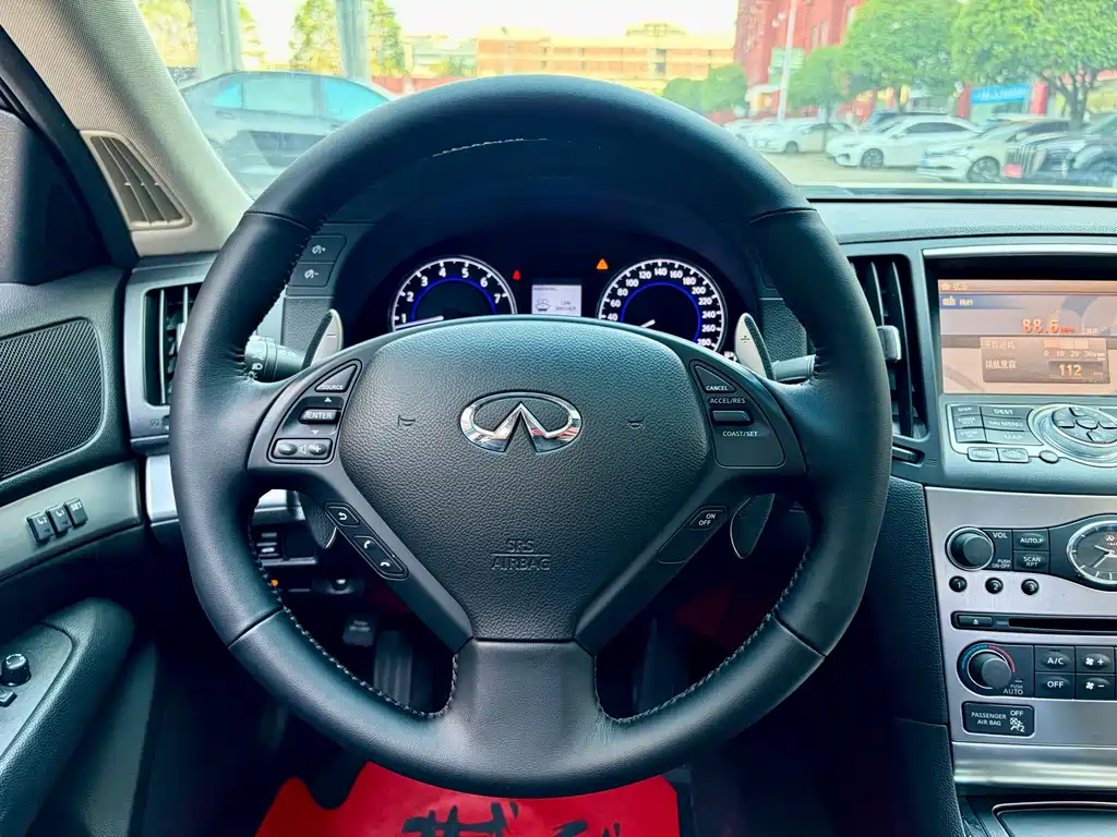 Infiniti G — миниатюра 7