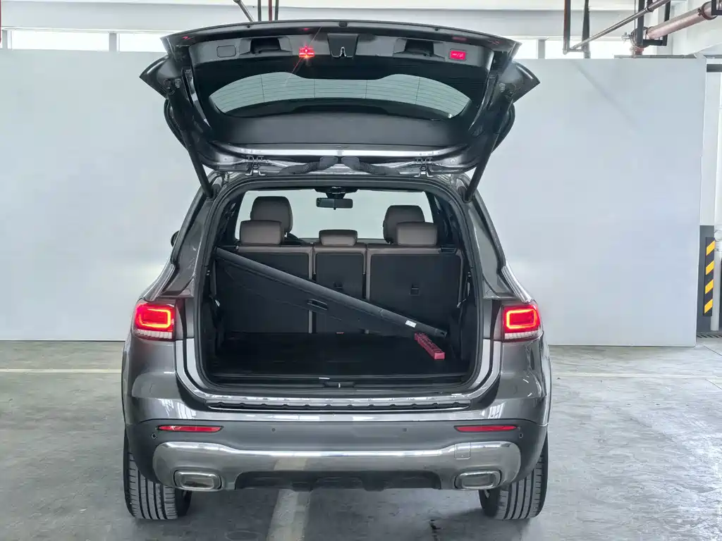 Mercedes-Benz GLB — миниатюра 7