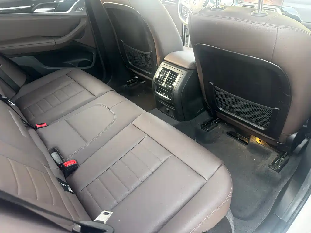 BMW X3 — миниатюра 14