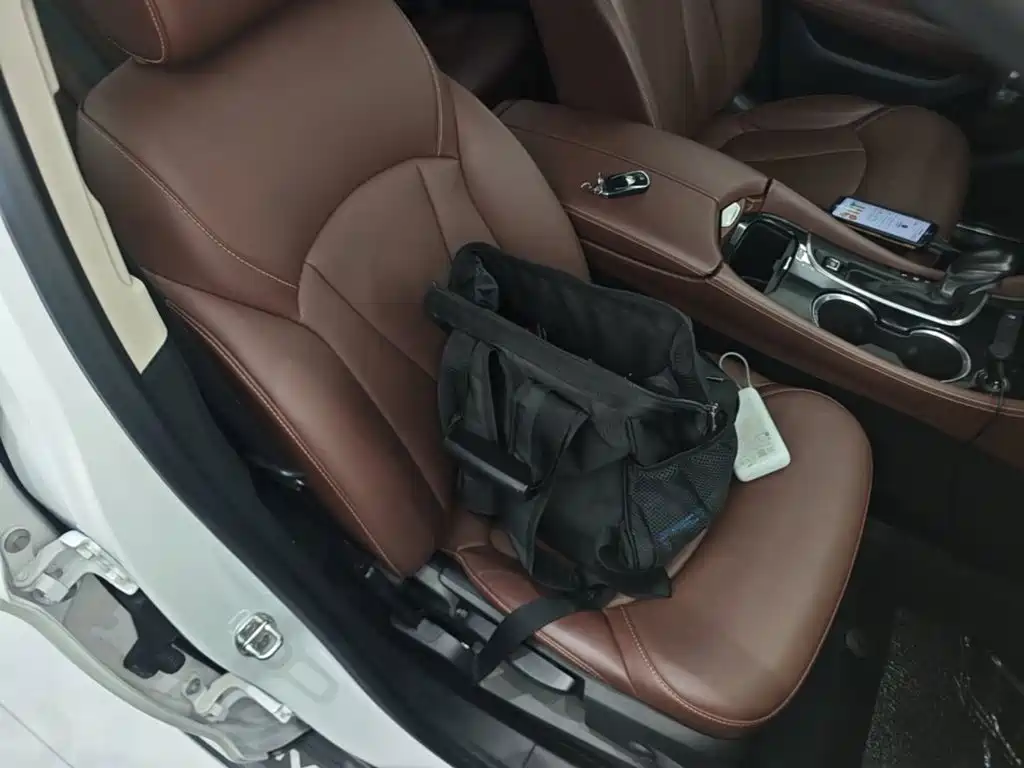Buick Envision Plus — миниатюра 25