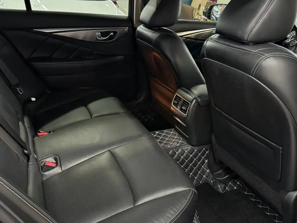 Infiniti Q50L — миниатюра 7