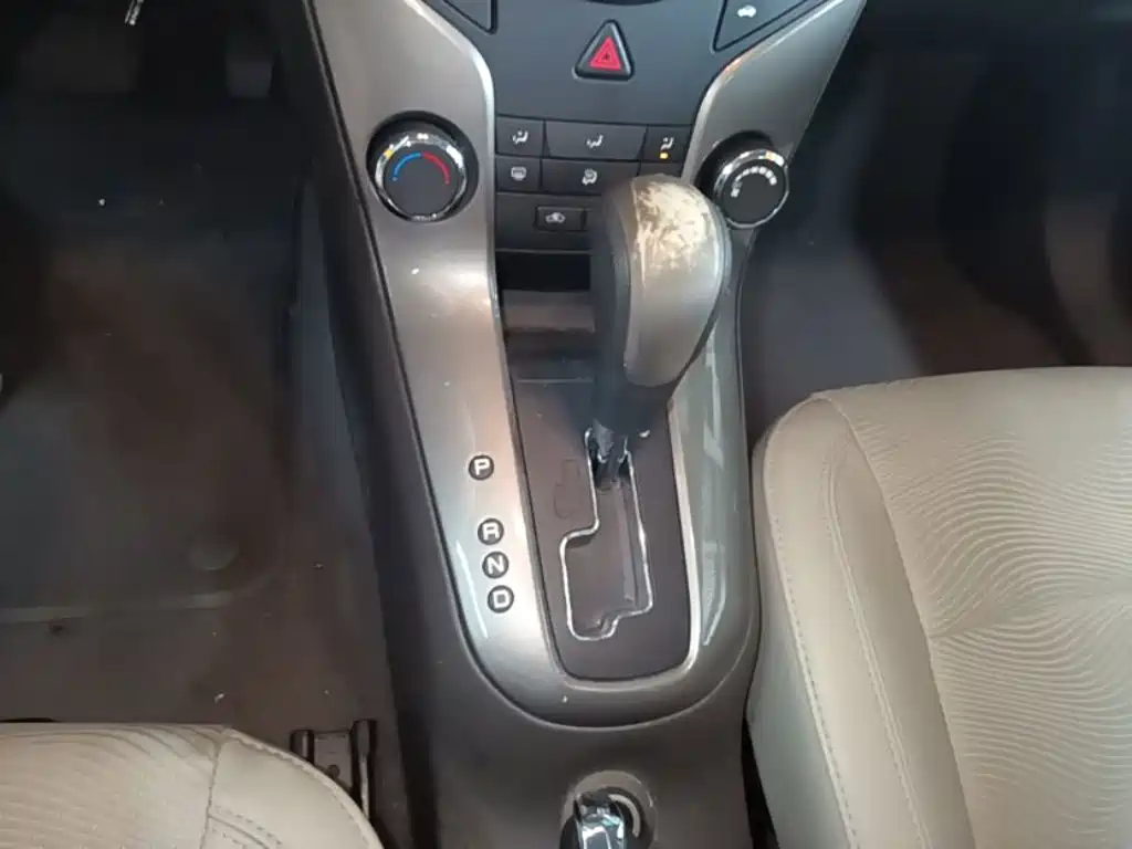 Chevrolet Cruze — миниатюра 14