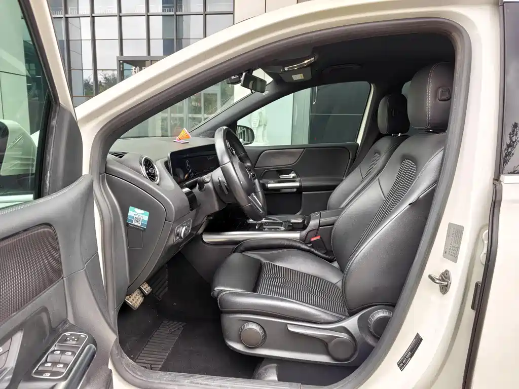 Mercedes-Benz B-Class — миниатюра 21