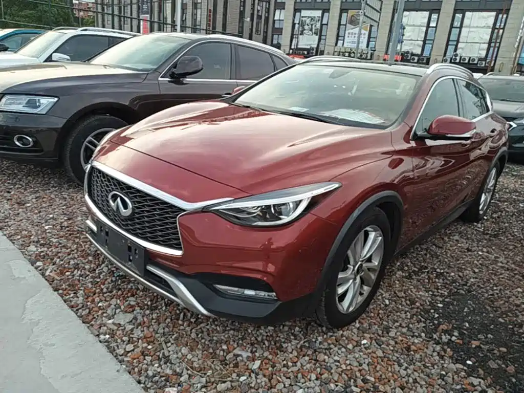 Infiniti QX30 — миниатюра 2