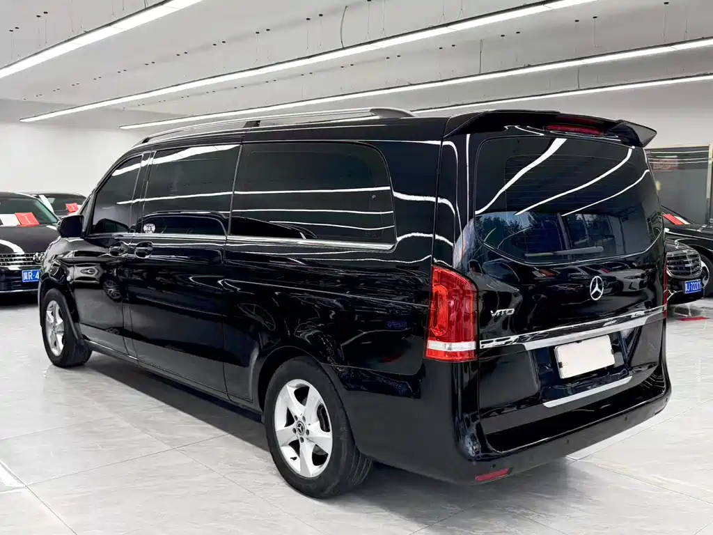 Mercedes-Benz Vito — миниатюра 4
