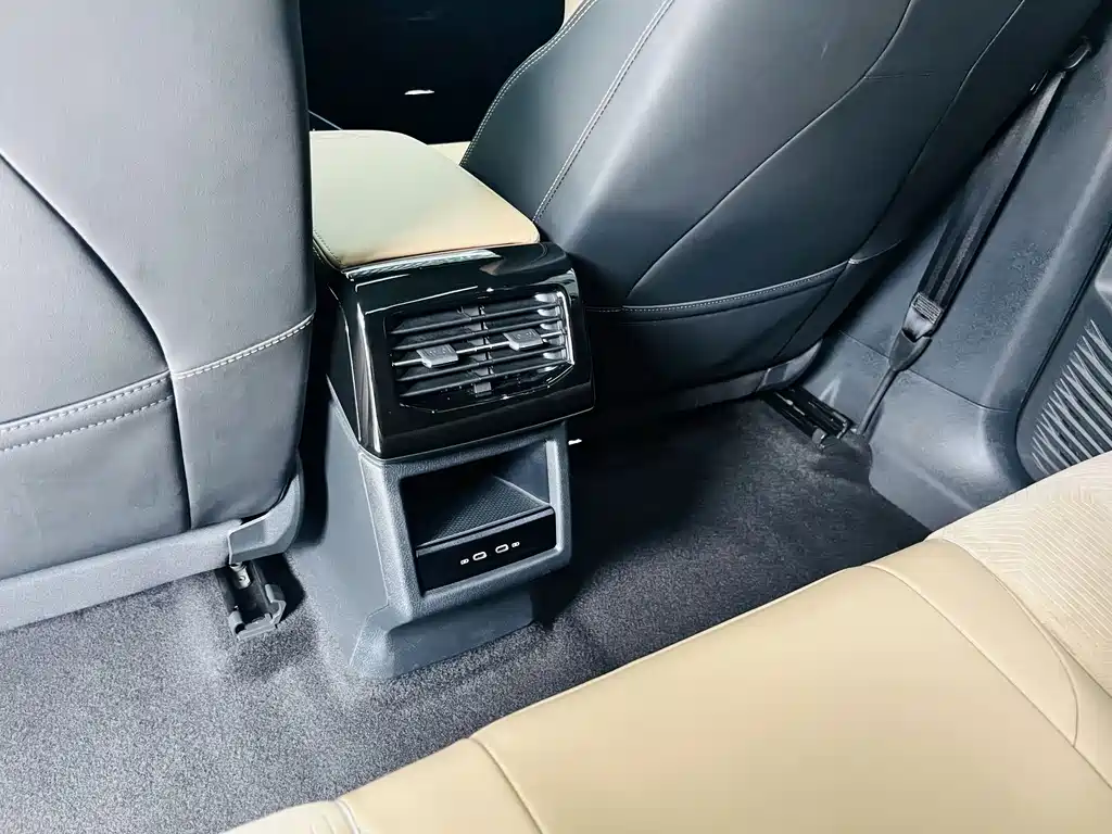 Volkswagen ID.4 X — миниатюра 13