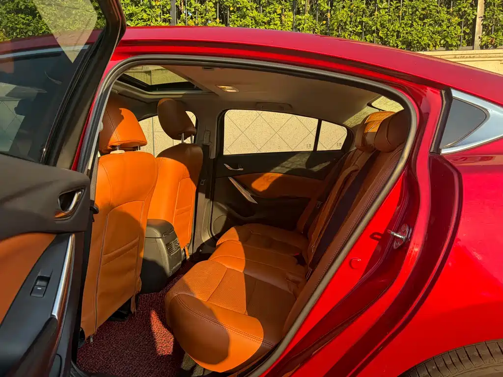 Mazda Atenza — миниатюра 7