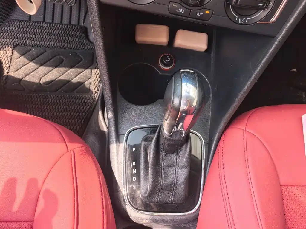 Volkswagen Polo — миниатюра 7