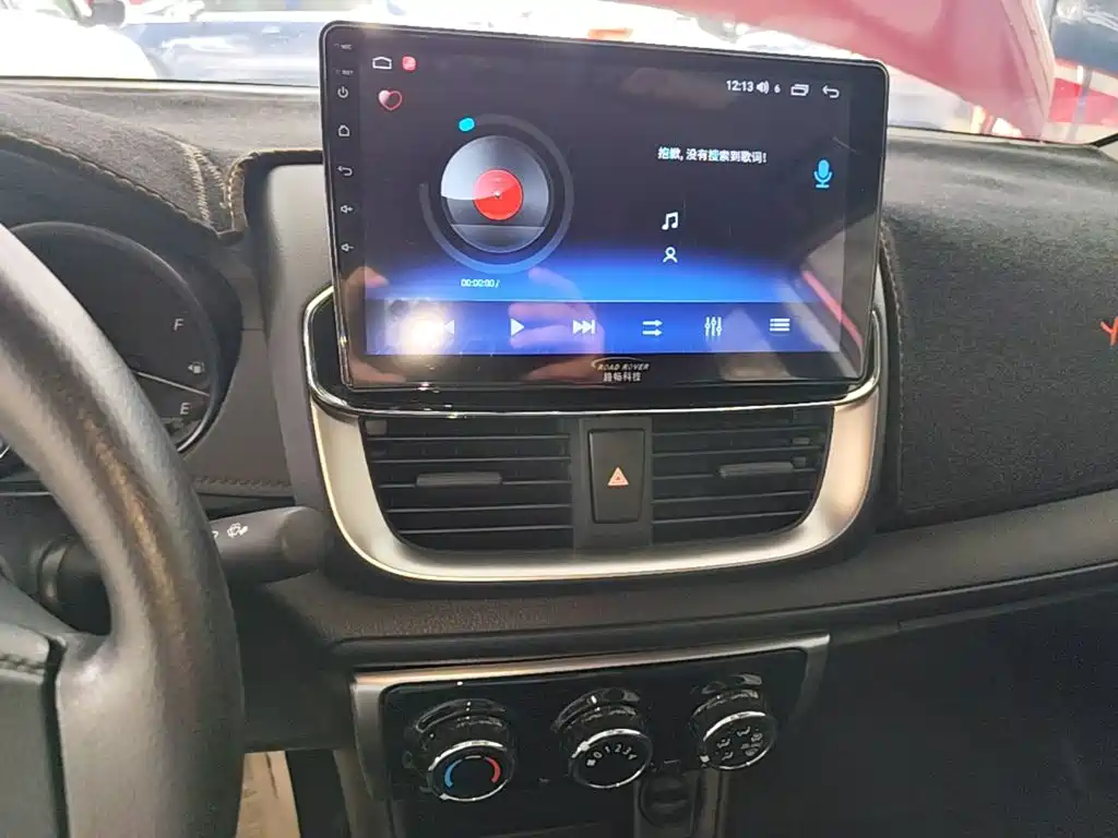 Toyota Yaris L — миниатюра 13