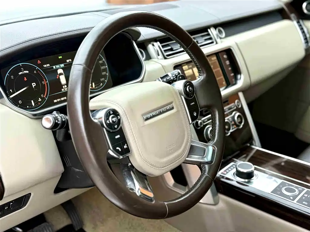 Land Rover Range Rover 2014 3.0 TDV6 Vogue