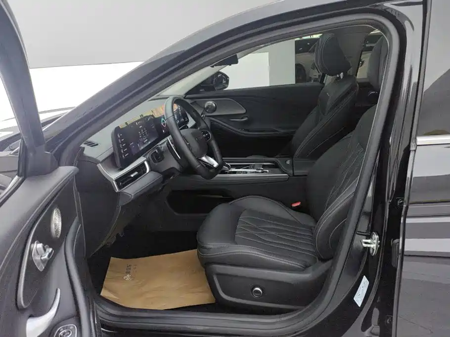 Chery Arrizo 8 8 2022 1.6T DCT