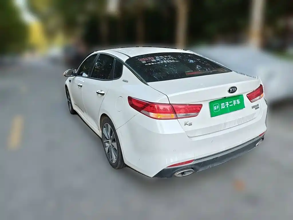 Kia K5 — миниатюра 4