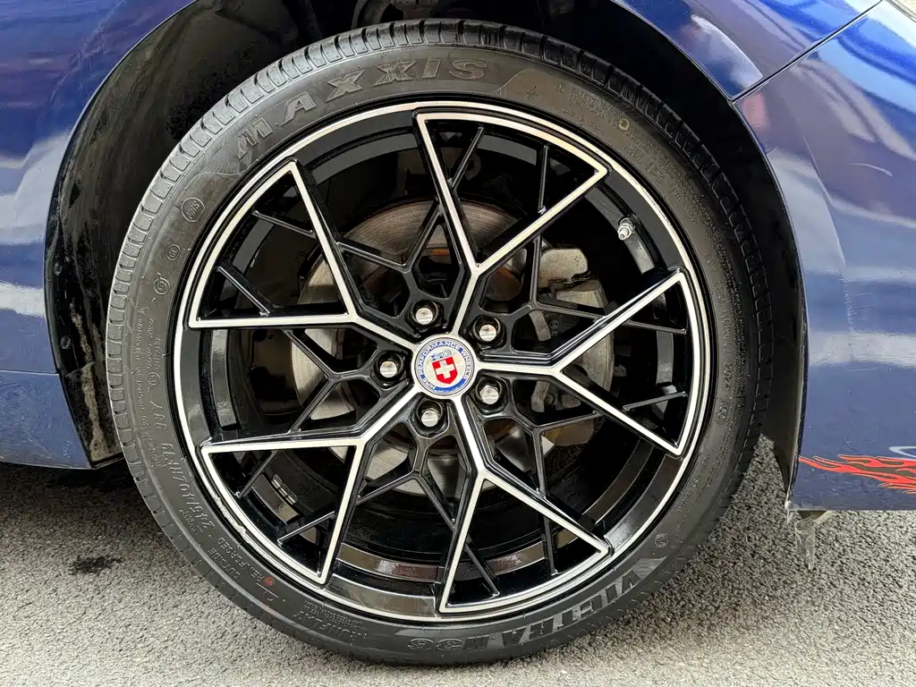 Infiniti Q50L — миниатюра 8