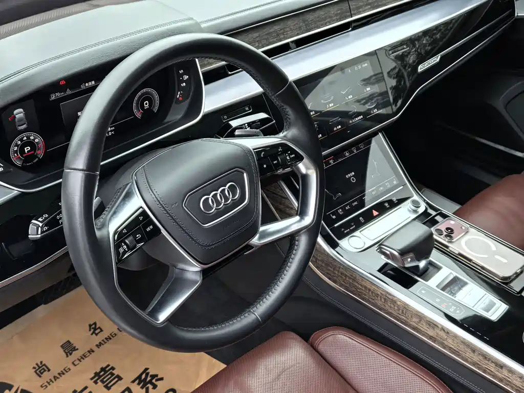 Audi A8 — миниатюра 16