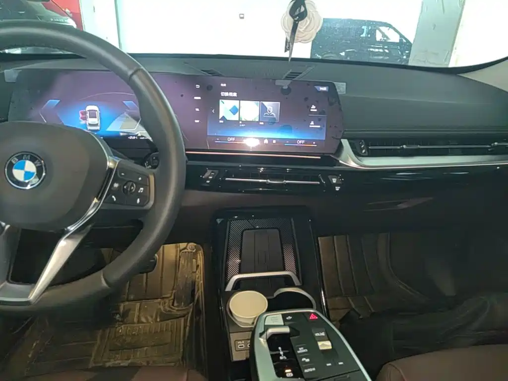 BMW X1 — миниатюра 13