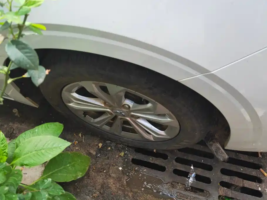 Wuling Jiachen — миниатюра 6