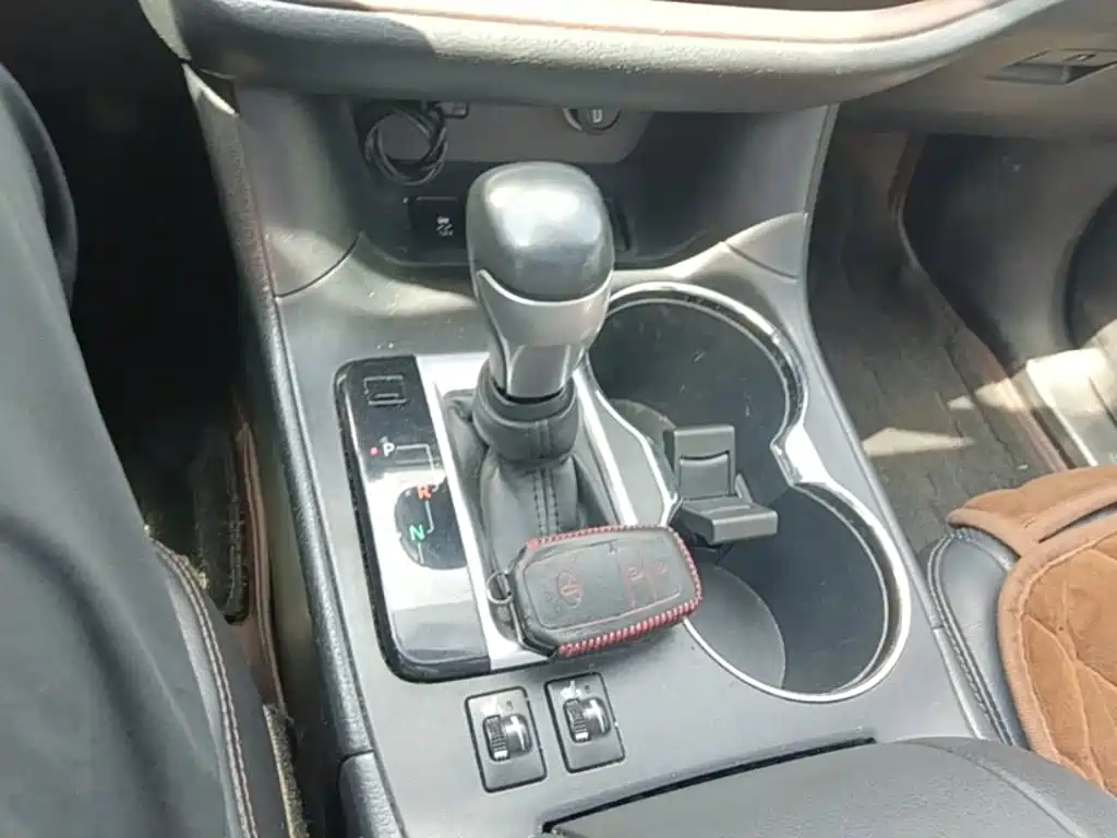 Toyota Highlander — миниатюра 19