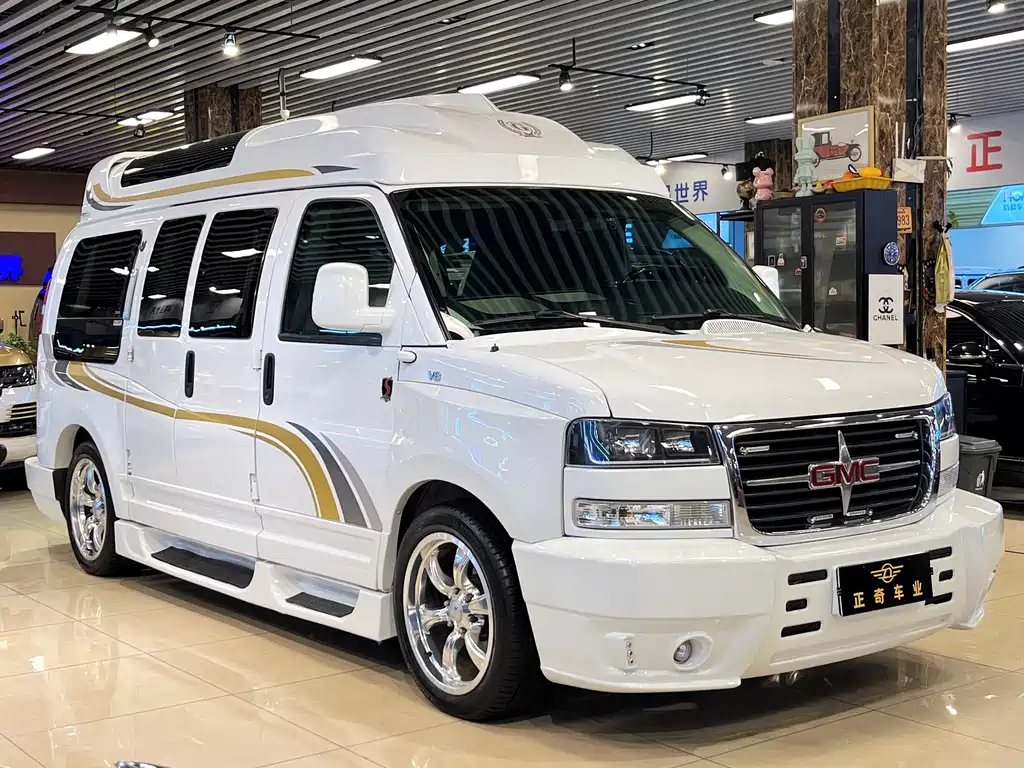 Купить GMC Savana