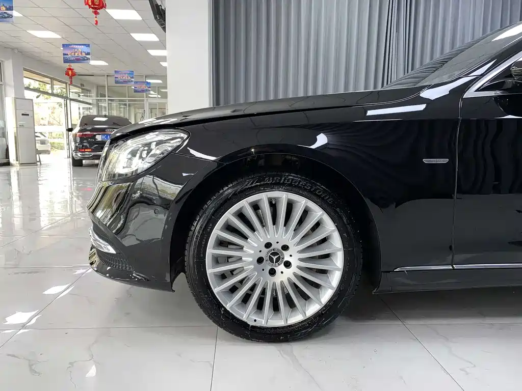 MERCEDES-BENZ S CLASS