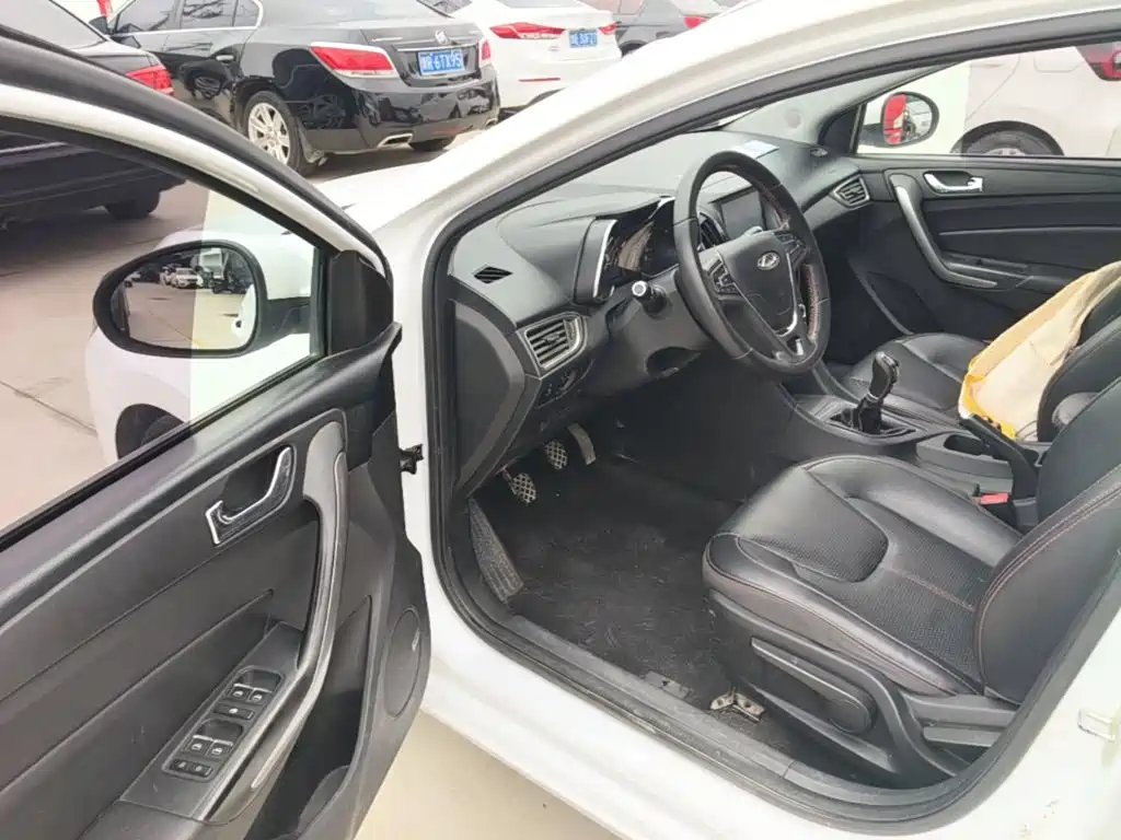 Chery Arrizo 5 — миниатюра 16