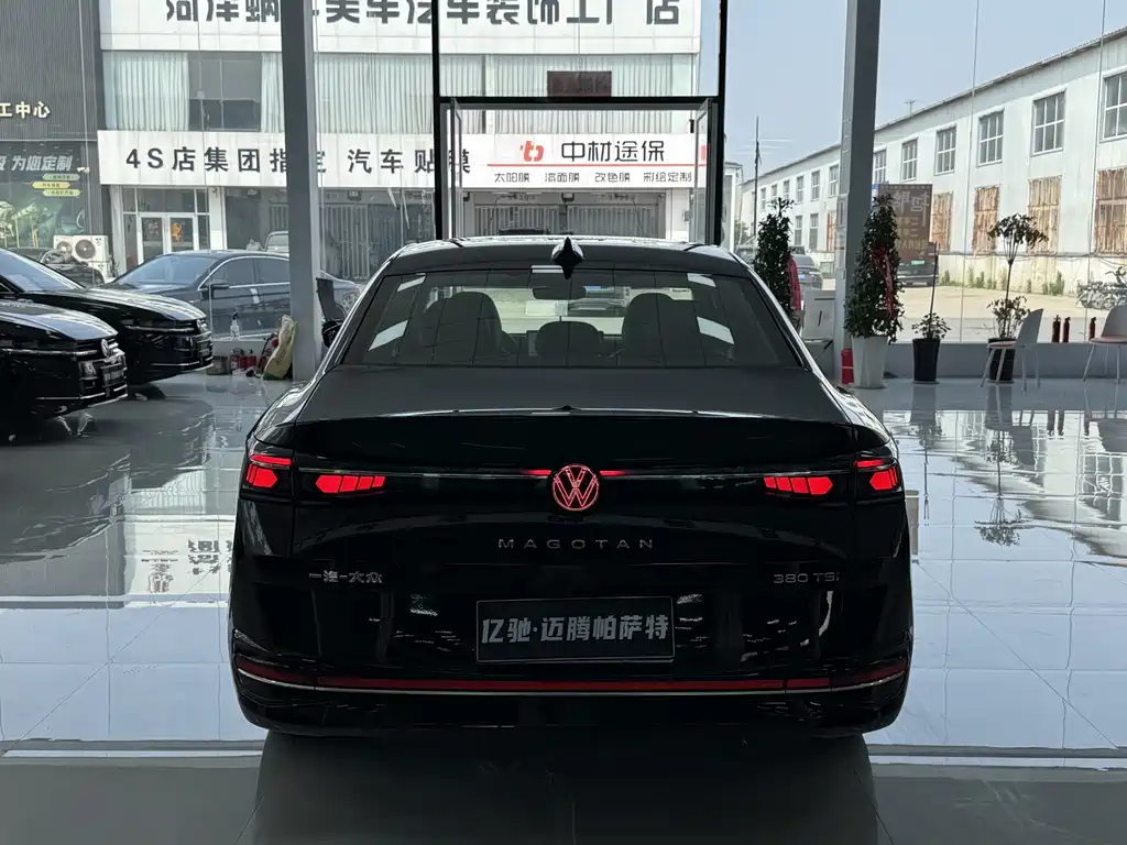 Volkswagen Magotan 2024 380TSI DSG