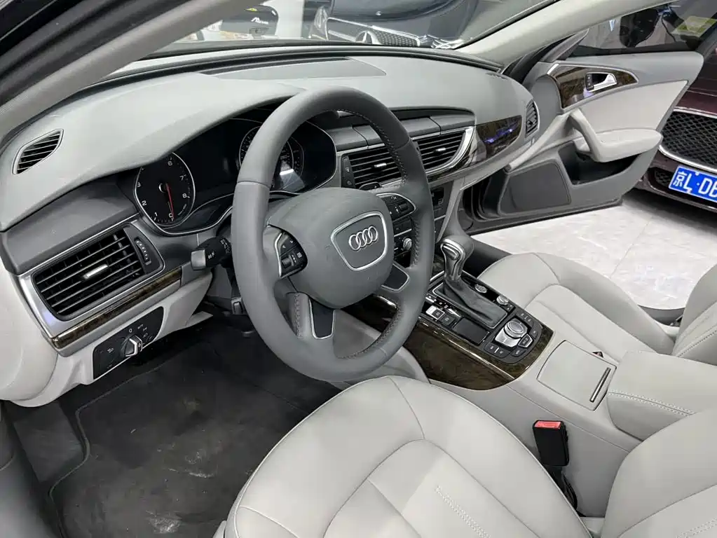 Audi A6L — миниатюра 9
