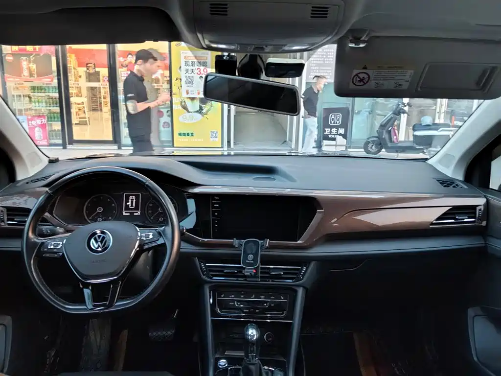 Volkswagen Tharu — миниатюра 9