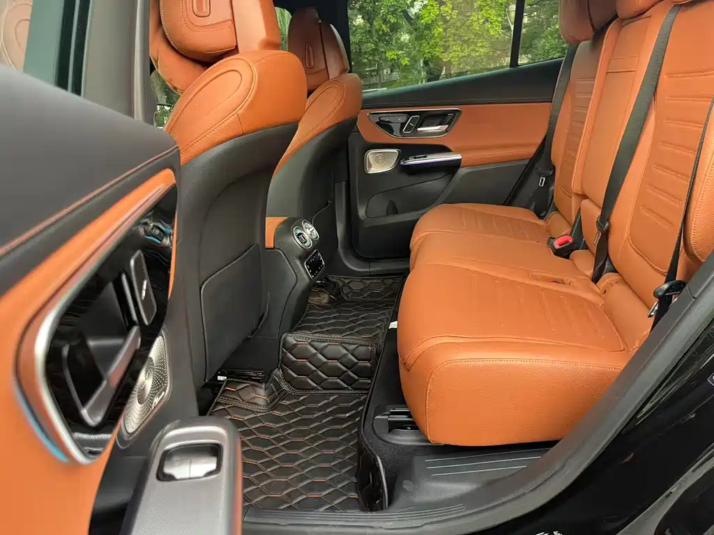Mercedes-Benz GLC — миниатюра 5