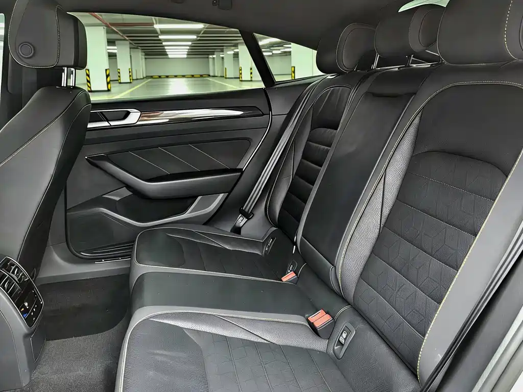 Volkswagen CC — миниатюра 9