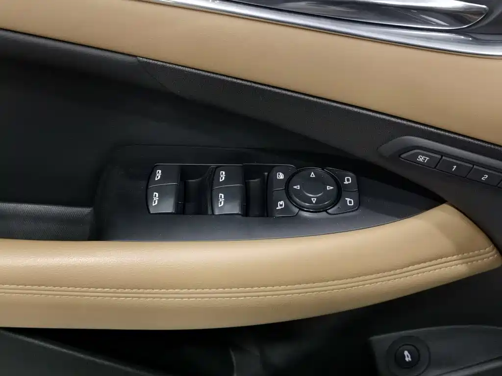 Buick LaCrosse — миниатюра 9