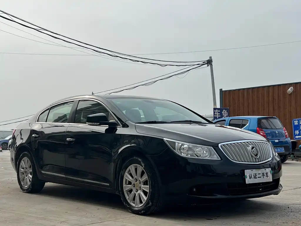 Buick LaCrosse — миниатюра 3