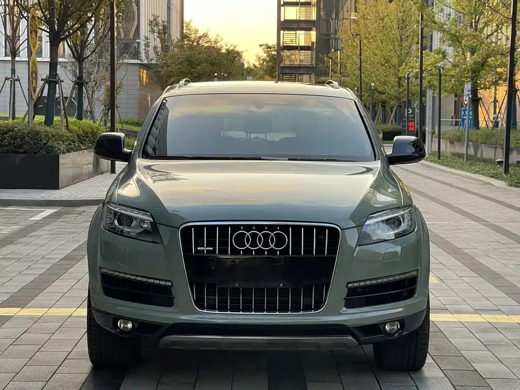 Audi Q7 — миниатюра 2