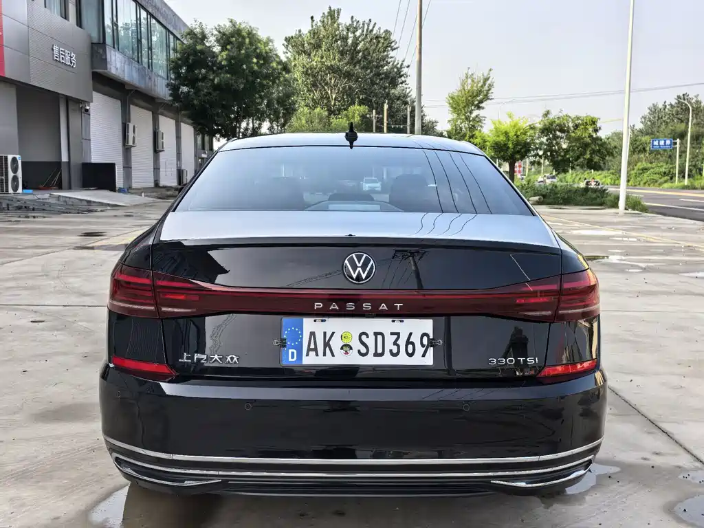 Volkswagen Passat — миниатюра 3