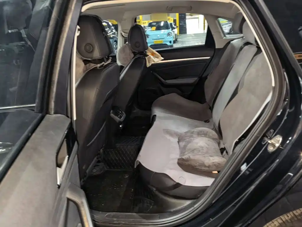 Volkswagen Lavida — миниатюра 17