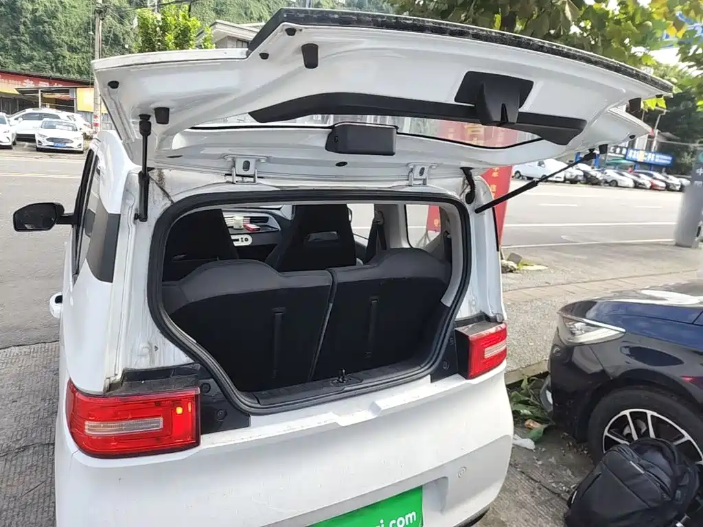 Wuling MINIEV — миниатюра 19