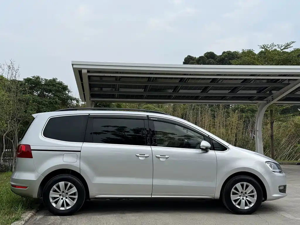 Volkswagen Sharan — миниатюра 5