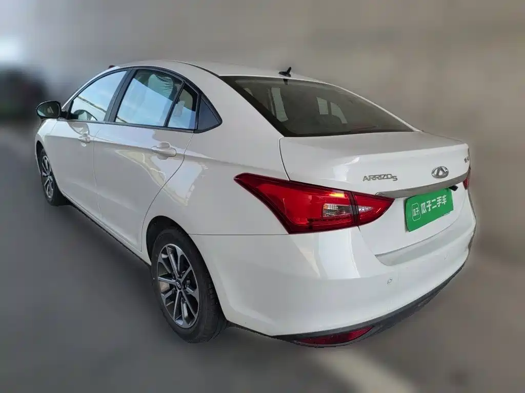 Chery Arrizo 5 — миниатюра 25