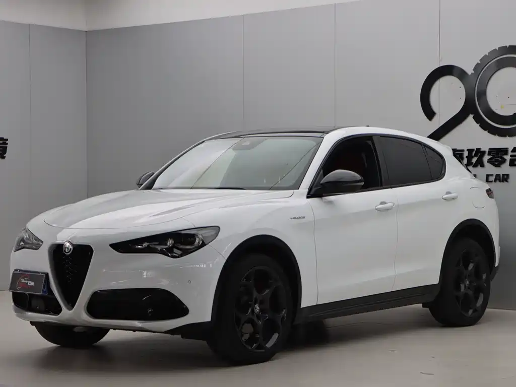 Alfa Romeo Stelvio — миниатюра 3