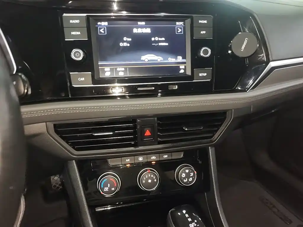 Volkswagen Sagitar — миниатюра 13