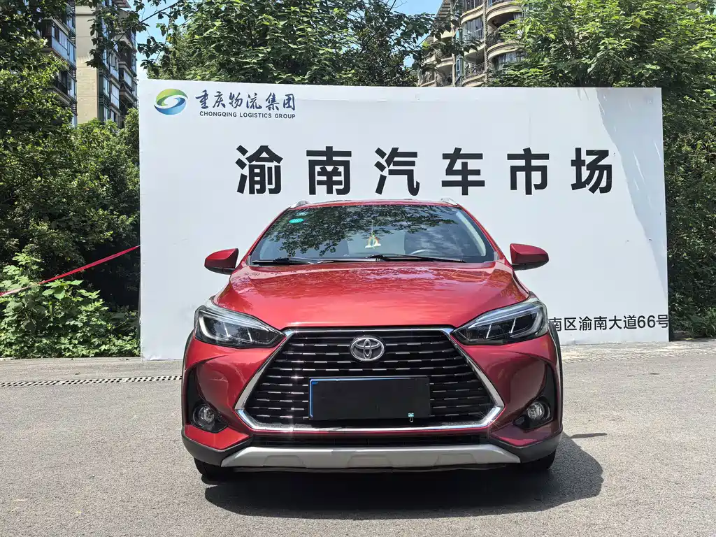 Toyota Yaris L — миниатюра 3