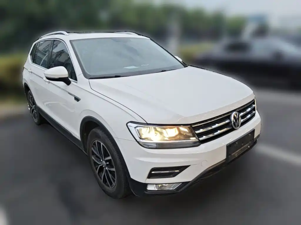 Volkswagen Tiguan L — миниатюра 6
