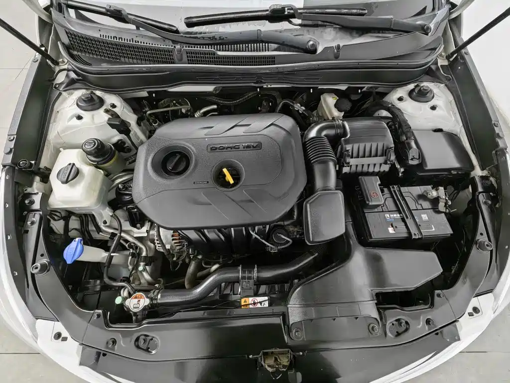 Hyundai Sonata — миниатюра 6