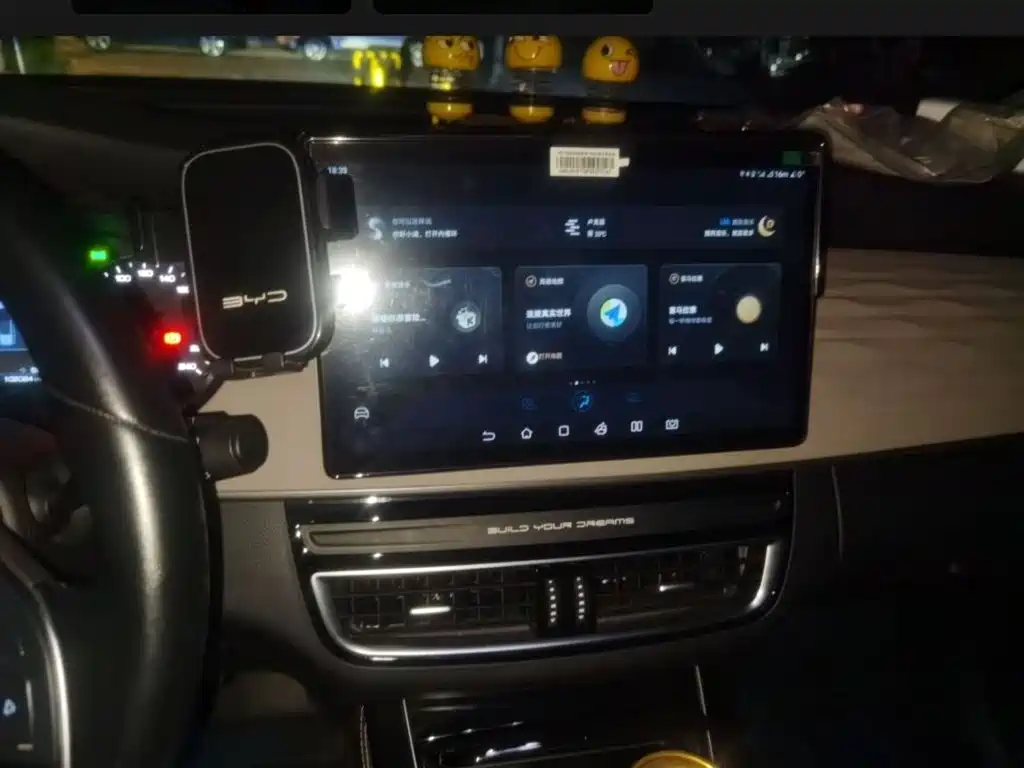BYD MAX New Energy — миниатюра 14