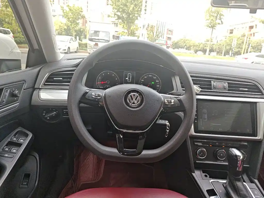 Volkswagen Lamando — миниатюра 11