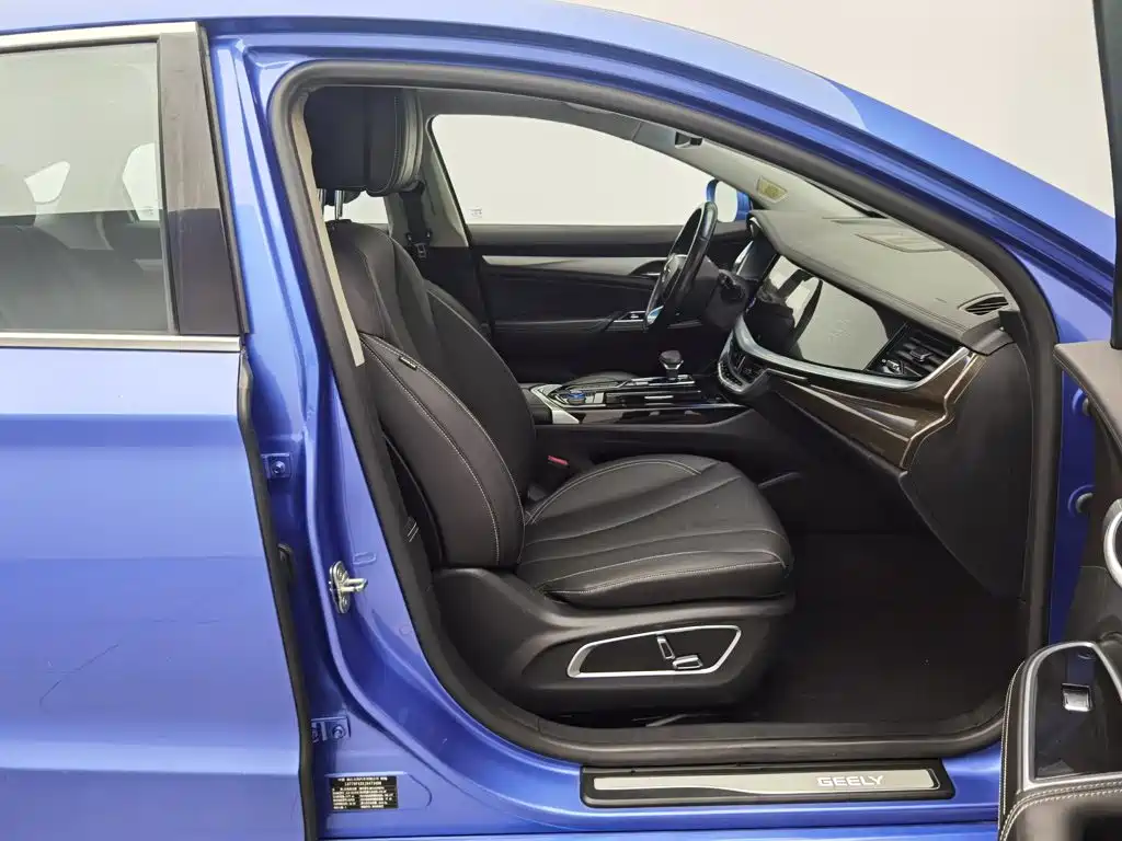 Geely Borui Hybrid — миниатюра 23