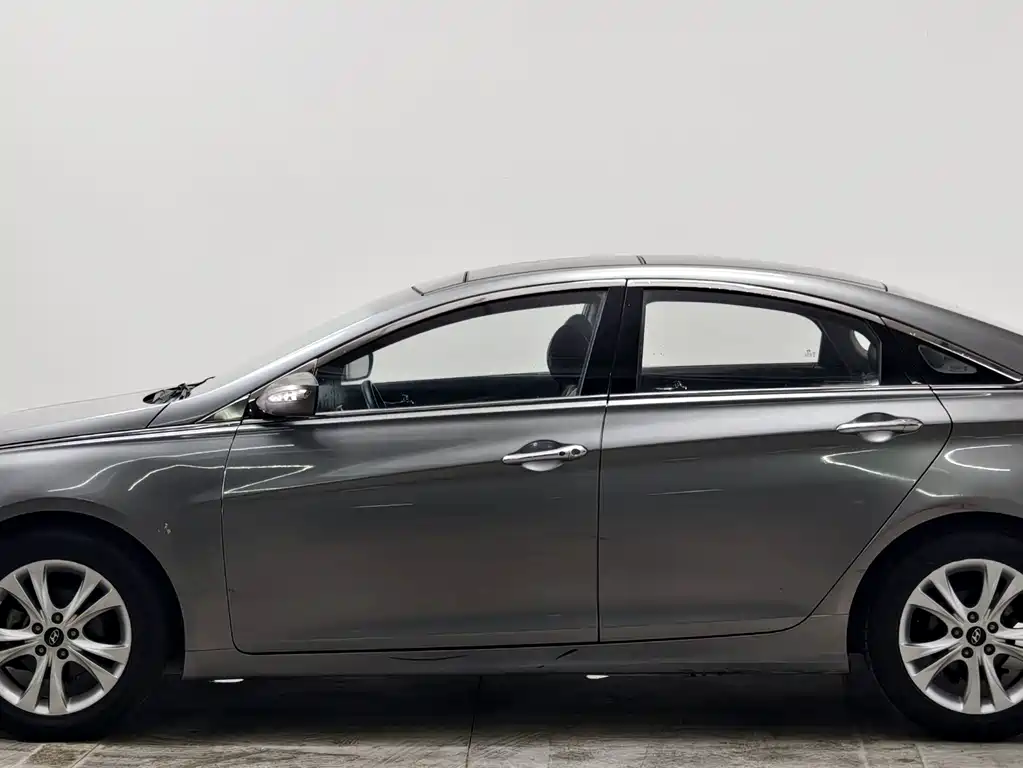 Hyundai Sonata — миниатюра 7