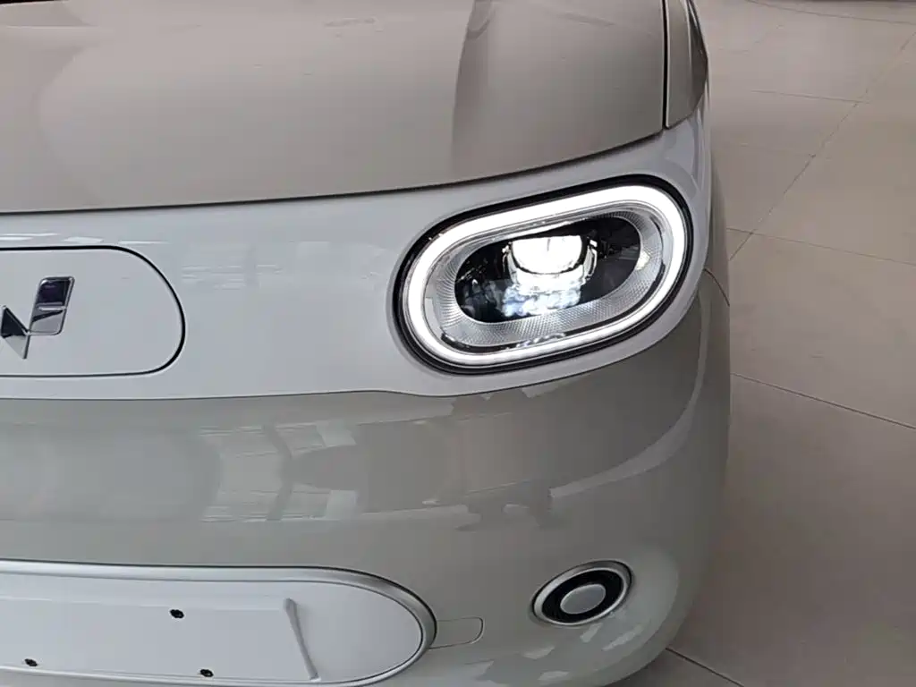 Wuling MINIEV — миниатюра 24