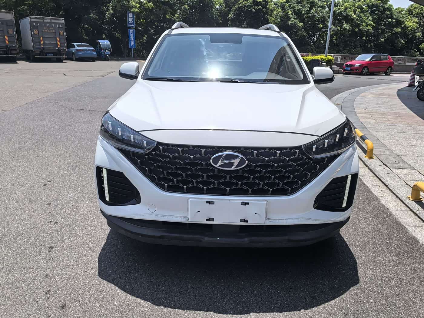 Hyundai Beijing Hyundai ix35 1.4 л 2021 г. Белый, пробег 46000 км