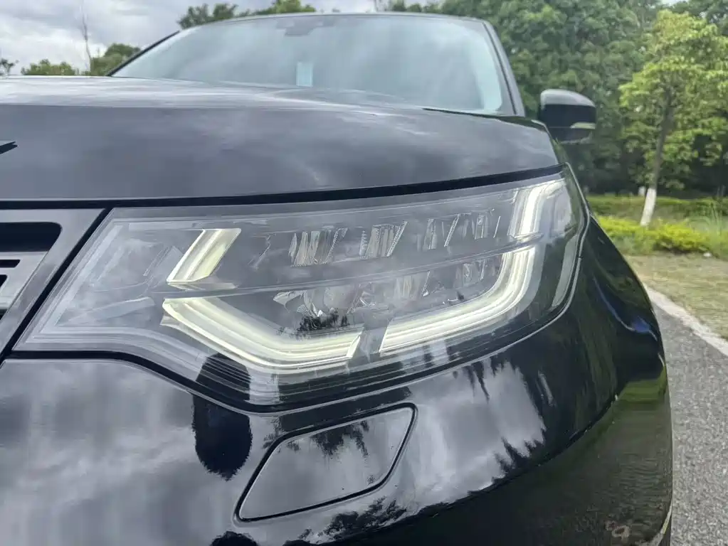Land Rover Discovery 2020 3.0 SC V6 SE