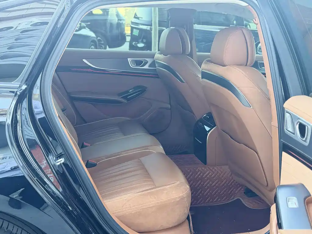 Hongqi Hongqi H9 — миниатюра 5